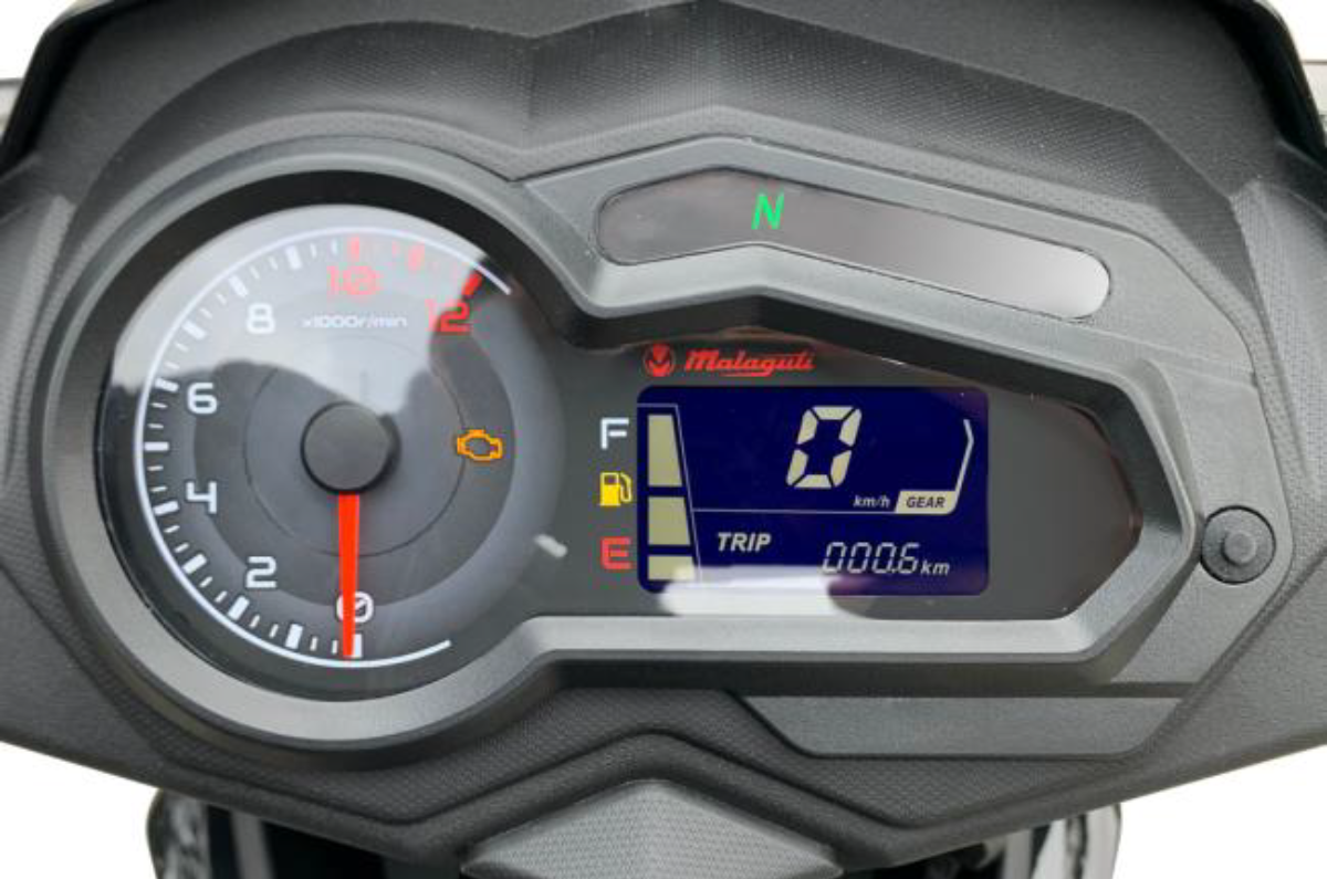 https://malaguti.bike/wp-content/uploads/sites/3/2025/07/1024x768_DASHBOARD_SPECTRE125_25MY-1.png